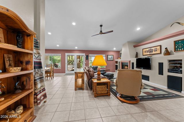 405 N PARADISE Lane, Wickenburg, AZ 85390