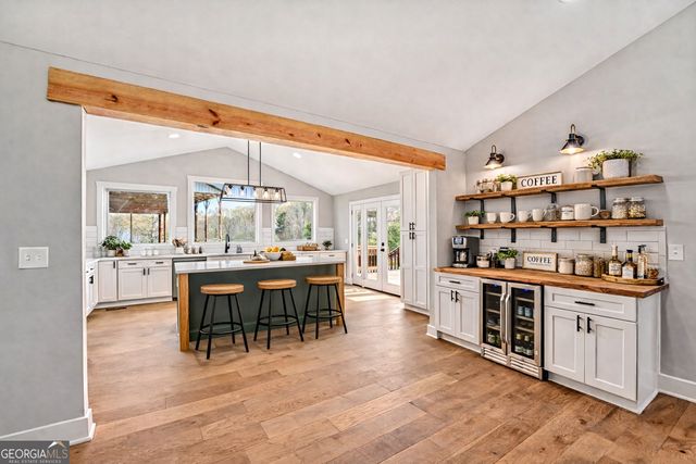 9902 Highway 16, Senoia, GA 30276