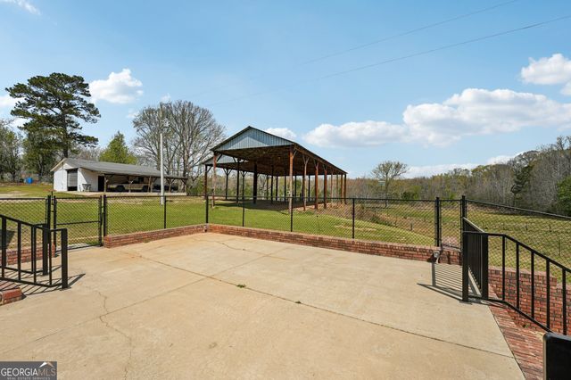 9902 Highway 16, Senoia, GA 30276