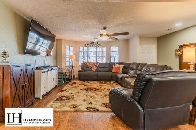 6907 SE Bishop Rd, Lawton, OK 73501