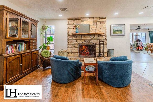 6907 SE Bishop Rd, Lawton, OK 73501