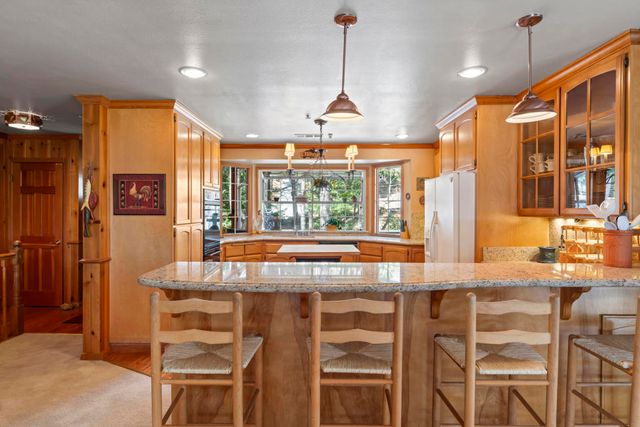 783 Crown Drive, Lake Arrowhead, CA 92352