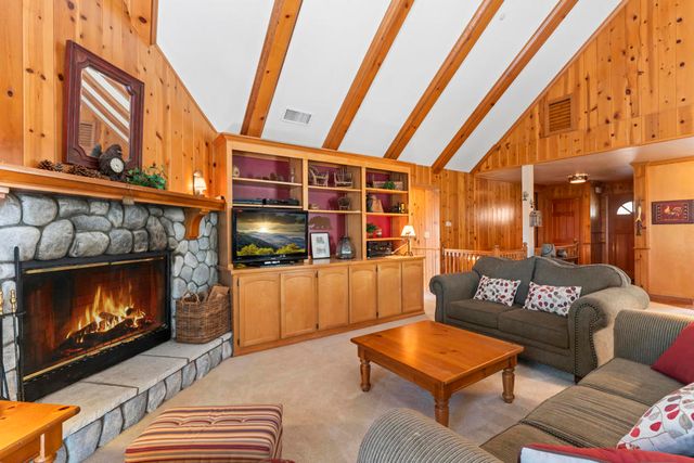 783 Crown Drive, Lake Arrowhead, CA 92352