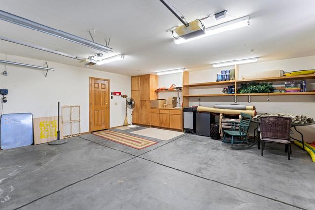 783 Crown Drive, Lake Arrowhead, CA 92352