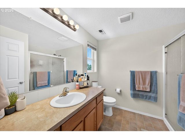 228 E 12TH St, Lafayette, OR 97127