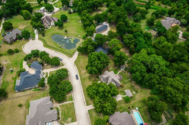 3 Remington Court, Red Oak, TX 75154