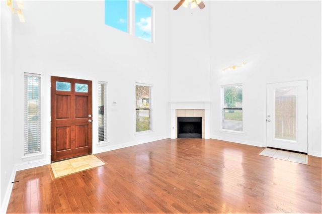 4801 Birchman Avenue, Fort Worth, TX 76107