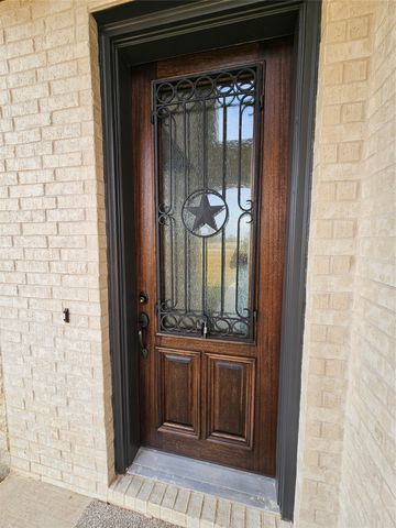373 Willie's Court, Whitesboro, TX 76273