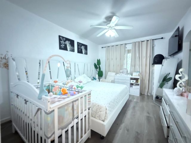 2920 HIDDEN HILLS Road 1304, West Palm Beach, FL 33411