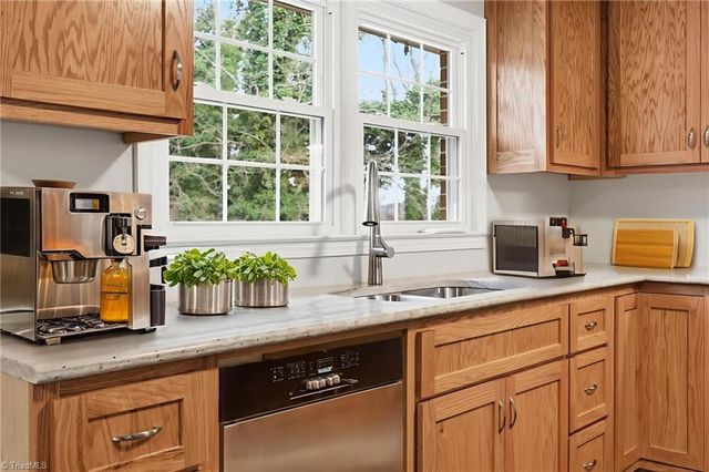 1625 Brushy Mountain Road, Wilkesboro, NC 28697