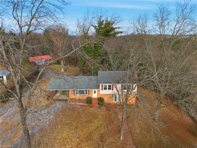 1625 Brushy Mountain Road, Wilkesboro, NC 28697