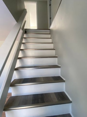 8046 S MANISTEE Avenue 2, Chicago, IL 60617