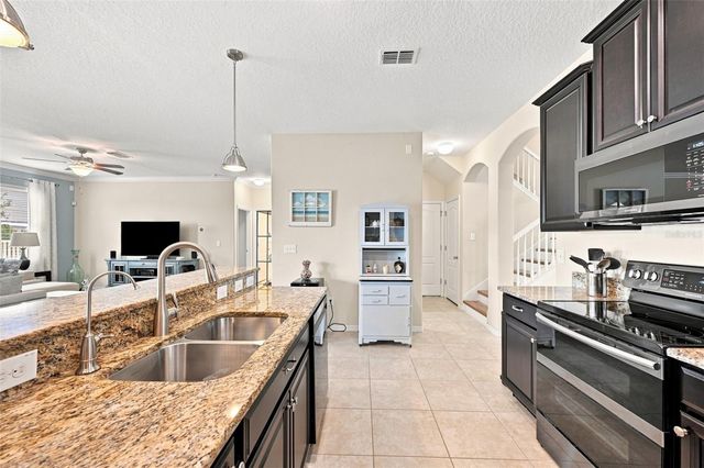 12335 BALLENTRAE FOREST DRIVE, Riverview, FL 33579