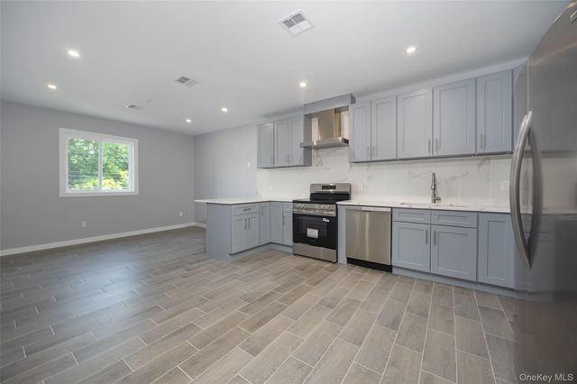126 Innis Avenue 2-3, Poughkeepsie, NY 12601