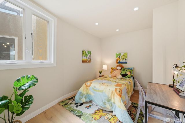 2258 34th Avenue, San Francisco, CA 94116