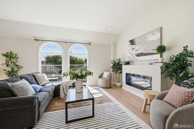 2258 34th Avenue, San Francisco, CA 94116