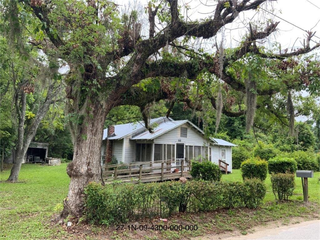293 SE Old County Camp Rd, Madison, FL 32340