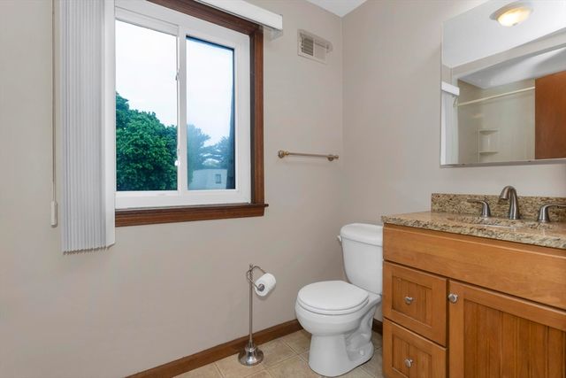 58 Beekman Dr 58, Agawam, MA 01001