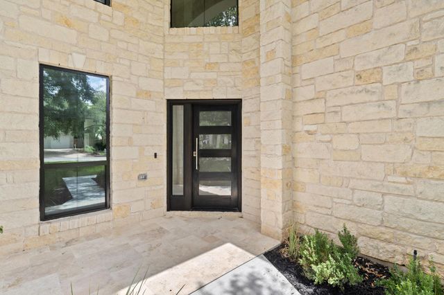 5700 Trelawney LN, Austin, TX 78739