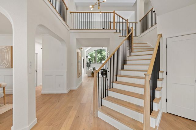 5700 Trelawney LN, Austin, TX 78739