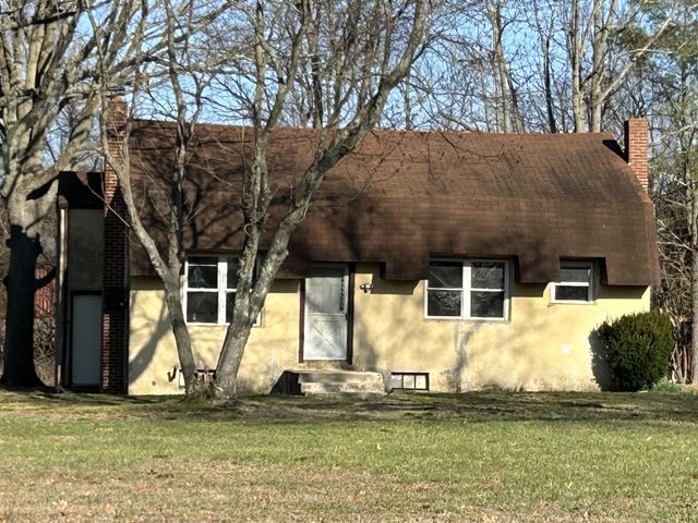 312 STRATFORD AVE, West Berlin, NJ 08091
