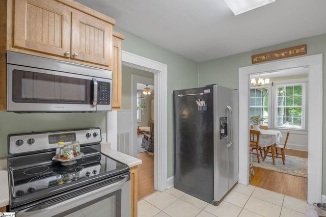 698 Pumpkintown Highway, Pickens, SC 29671