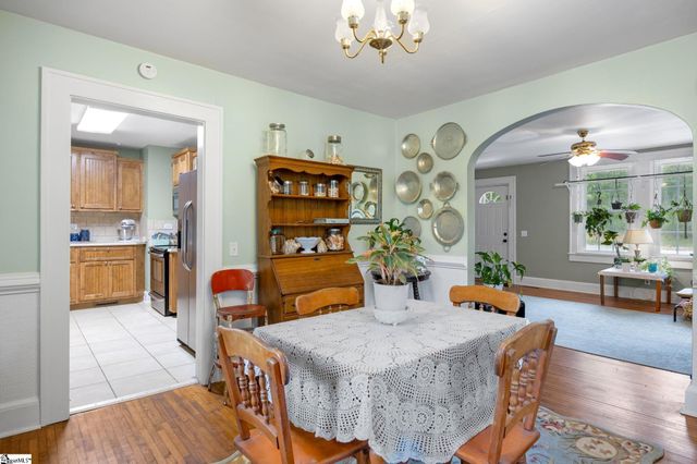 698 Pumpkintown Highway, Pickens, SC 29671