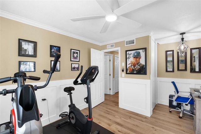 1896 SAILFISH ROAD S, St Petersburg, FL 33707