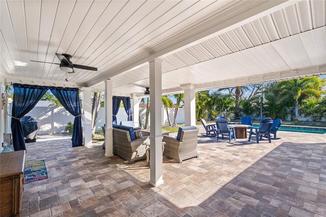 1896 SAILFISH ROAD S, St Petersburg, FL 33707