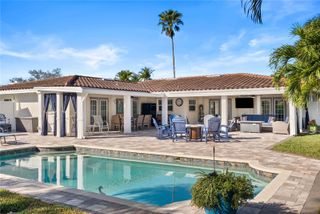 1896 SAILFISH ROAD S, St Petersburg, FL 33707