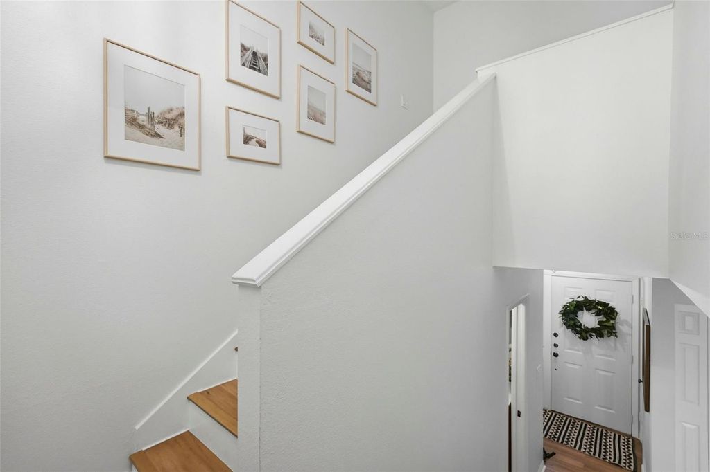 Image 12 of property listing at 606 S GLEN AVENUE 11, Tampa, FL 33609