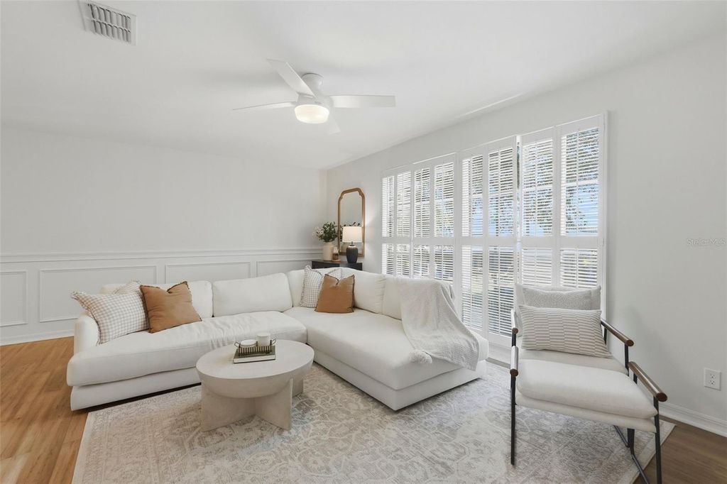 Image 3 of property listing at 606 S GLEN AVENUE 11, Tampa, FL 33609