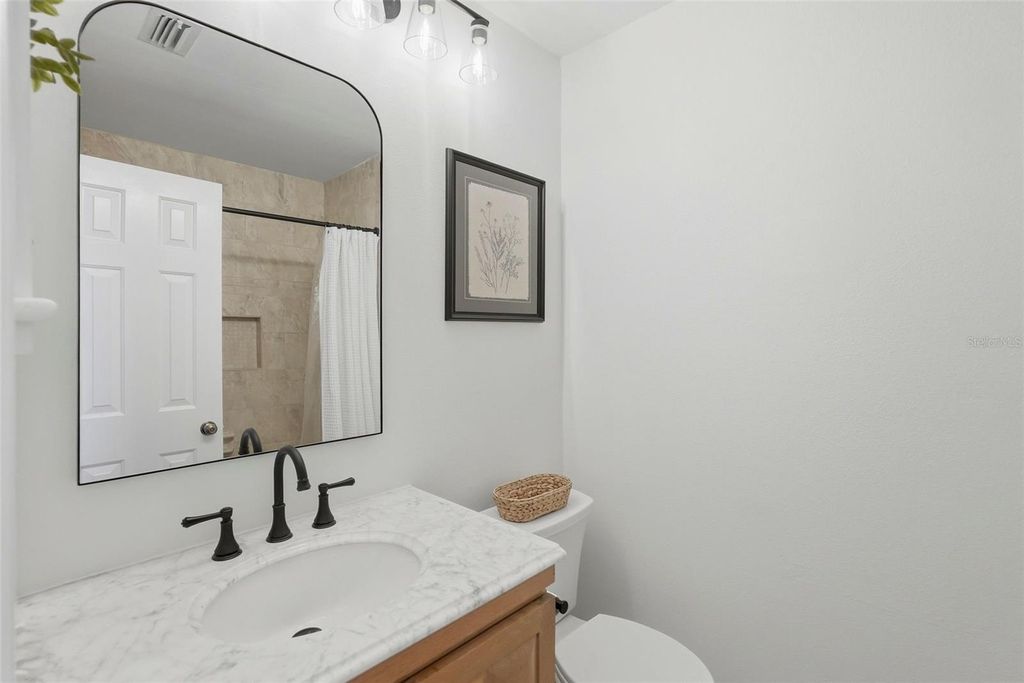 Image 22 of property listing at 606 S GLEN AVENUE 11, Tampa, FL 33609