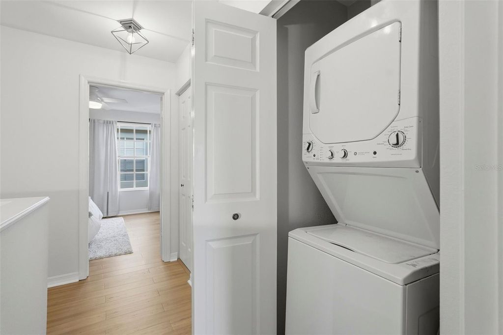 Image 24 of property listing at 606 S GLEN AVENUE 11, Tampa, FL 33609