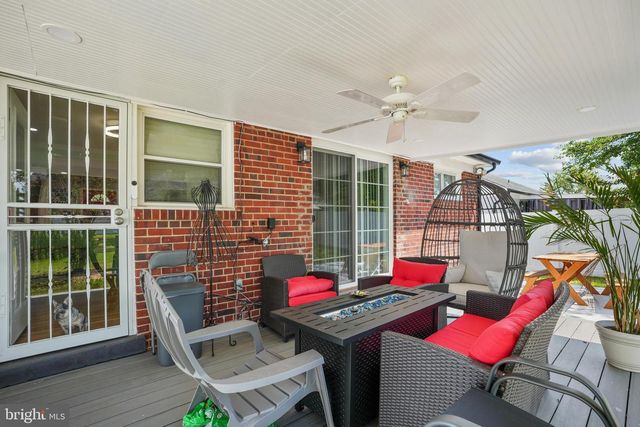 6911 LANSDALE ST, District Heights, MD 20747