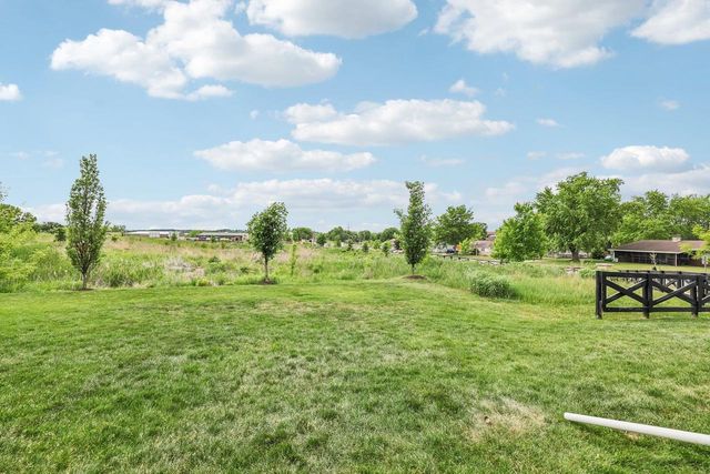 201 N Division Street, Waunakee, WI 53597