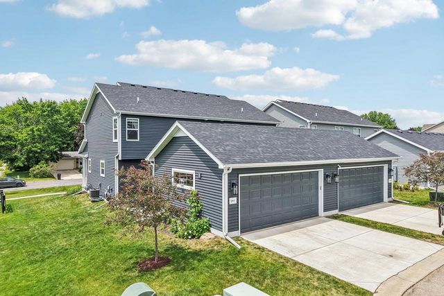 201 N Division Street, Waunakee, WI 53597