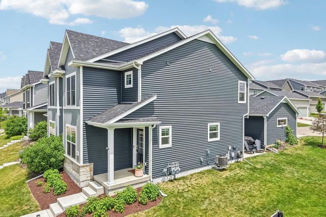 201 N Division Street, Waunakee, WI 53597