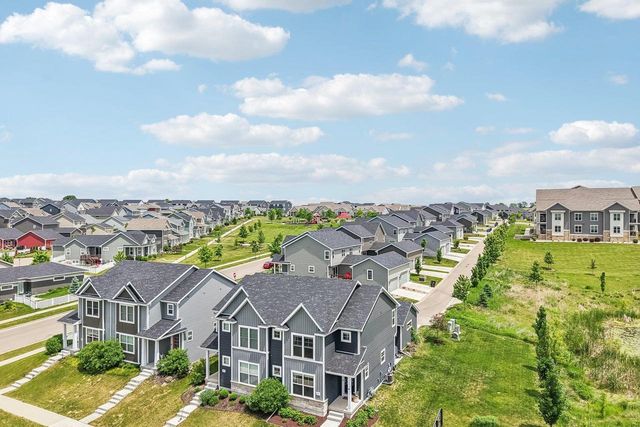 201 N Division Street, Waunakee, WI 53597