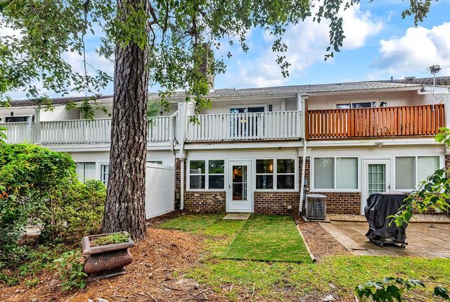 1840 Fairway Ridge Dr Apt 8D, Myrtle Beach, SC 29575