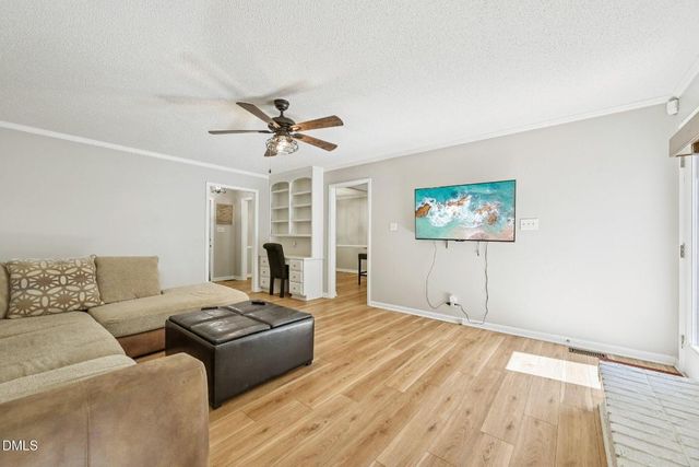 2004 Spring Valley Drive, Clayton, NC 27520