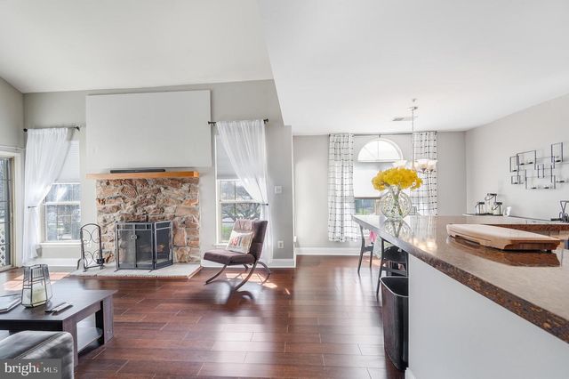 204 REMINGTON CT, Chalfont, PA 18914