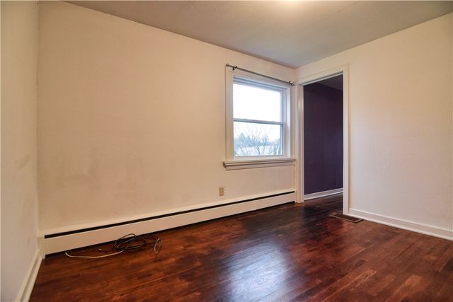 203 Big Oaks Dr, City Of Franklin, PA 16323