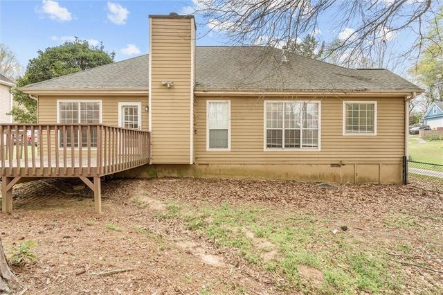 111 Greenpointe Way, Carrollton, GA 30117