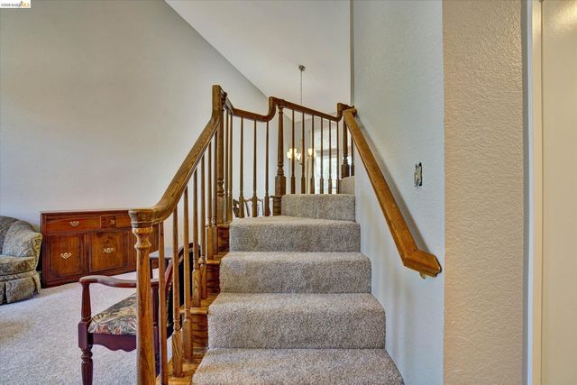 113 Pierre Ct, Vallejo, CA 94591