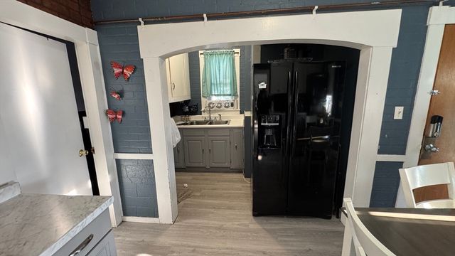 20 Annis St, Methuen, MA 01844