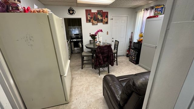 20 Annis St, Methuen, MA 01844