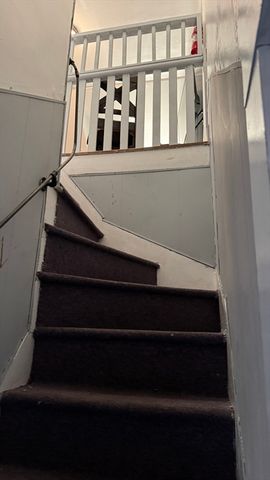 20 Annis St, Methuen, MA 01844