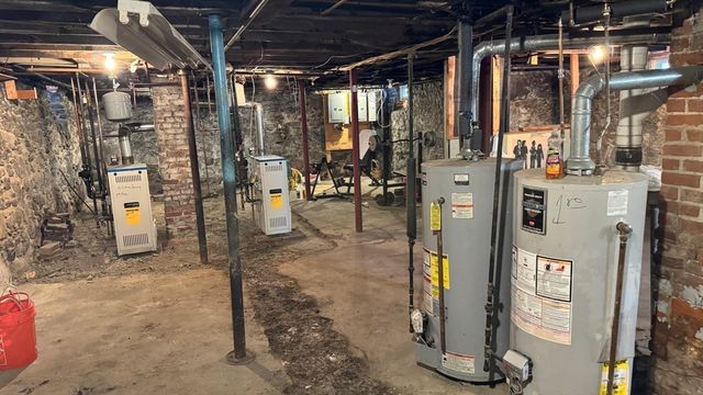 20 Annis St, Methuen, MA 01844