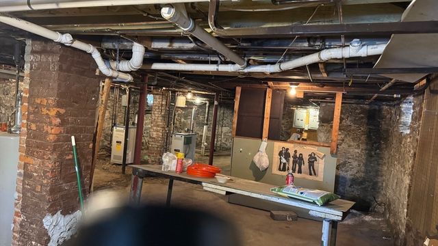 20 Annis St, Methuen, MA 01844